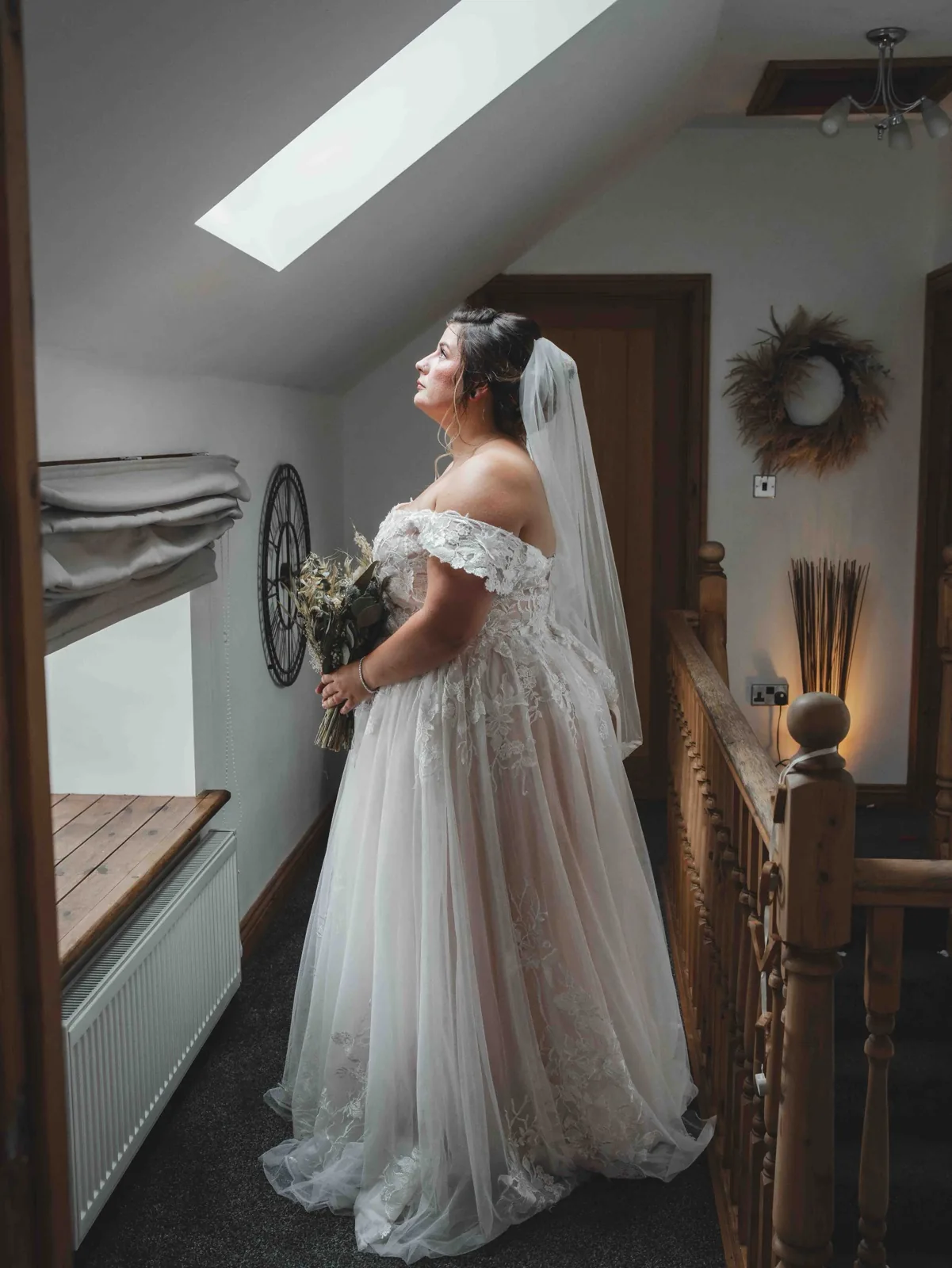 Bridal preparations on the wedding morning