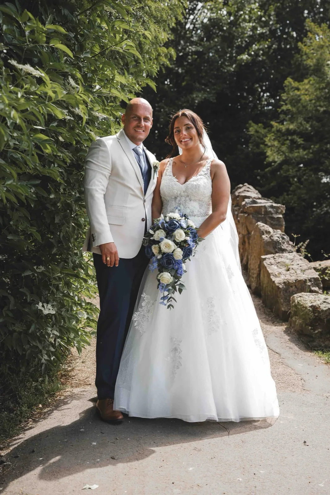 Golden hour couple portrait in the Hardwick Hall grounds