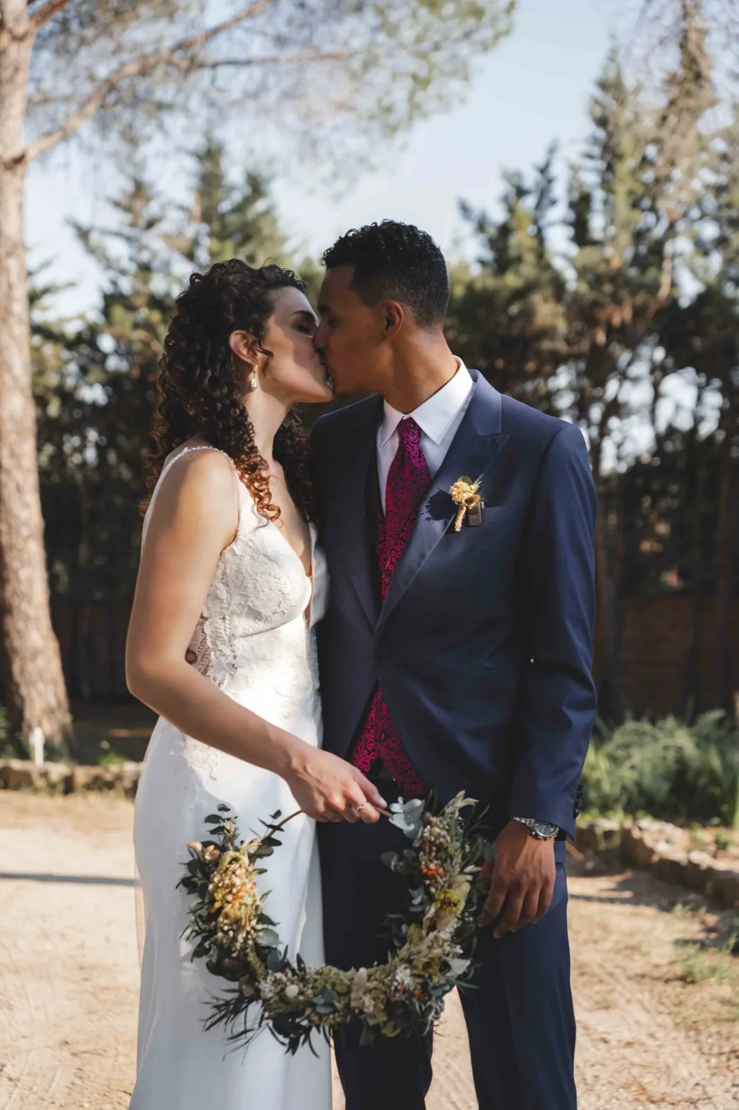 Candid celebration of Maria and Leo